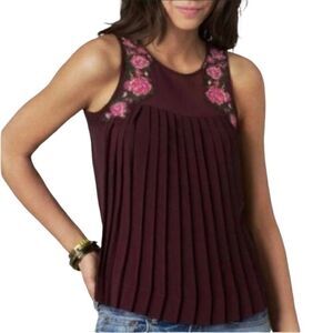 American Eagle Outfitters Pleated Tank With Floral Cross-stitch, Size S